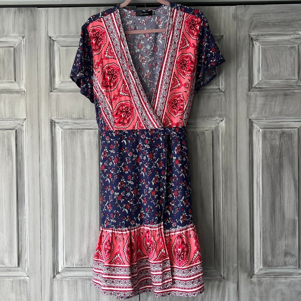 Zesica Boho Wrap Dress Blue Red Pink Floral with Ruffle Bottom  Size 2XL